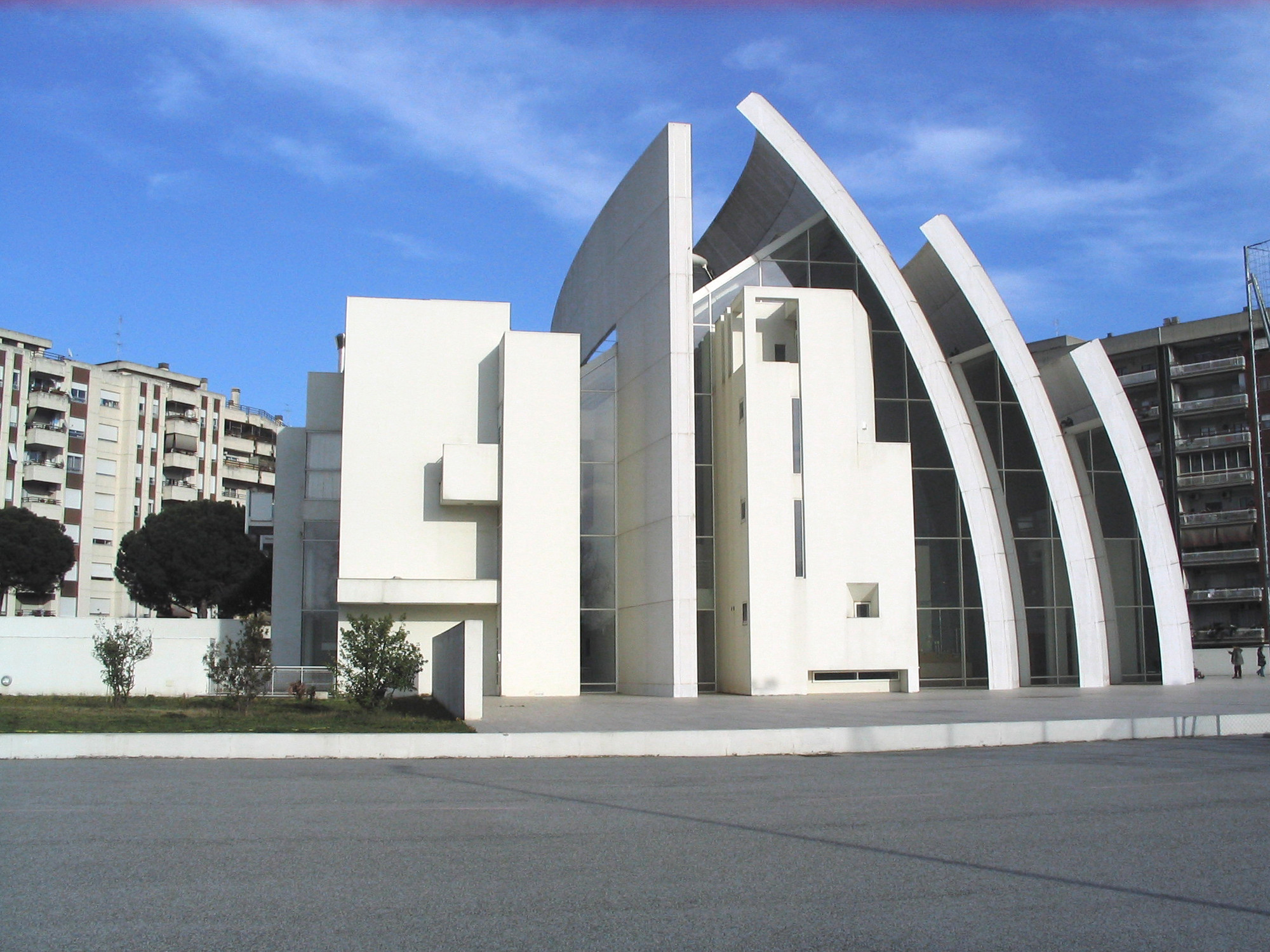 Modern Church Architecture: Heavenly Or Horrible?